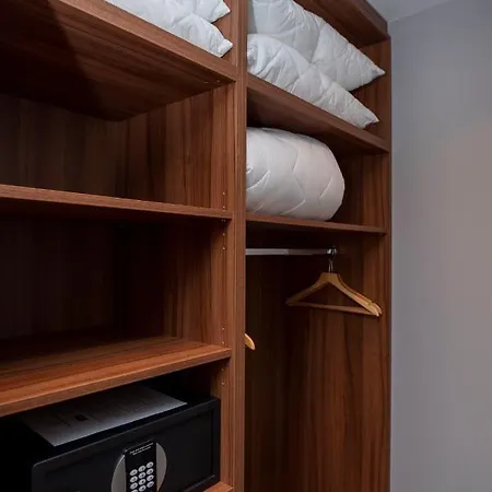 H41 Luxury Hotel