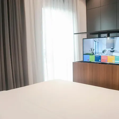 Hotel H41 Luxury 4*