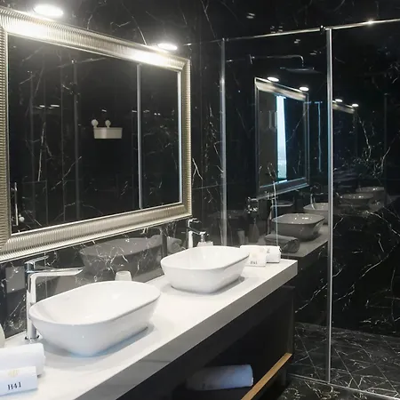 H41 Luxury 4*