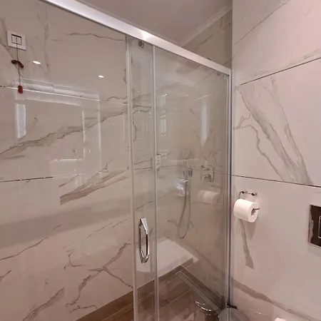 Hotel H41 Luxury 4*